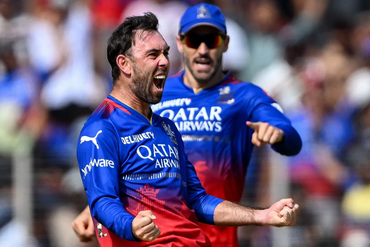 Maxwell celebrates his wicket in his comeback IPL game // Getty